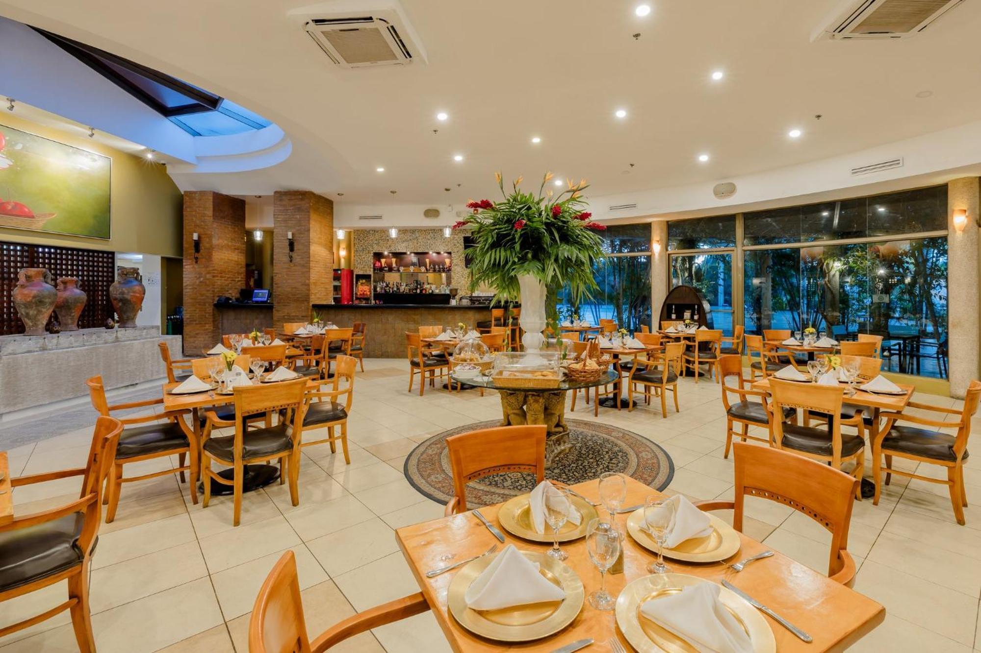 Holiday Inn Convention Center By Ihg Managua Kültér fotó